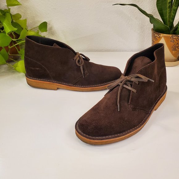 clarks suede chukka boots